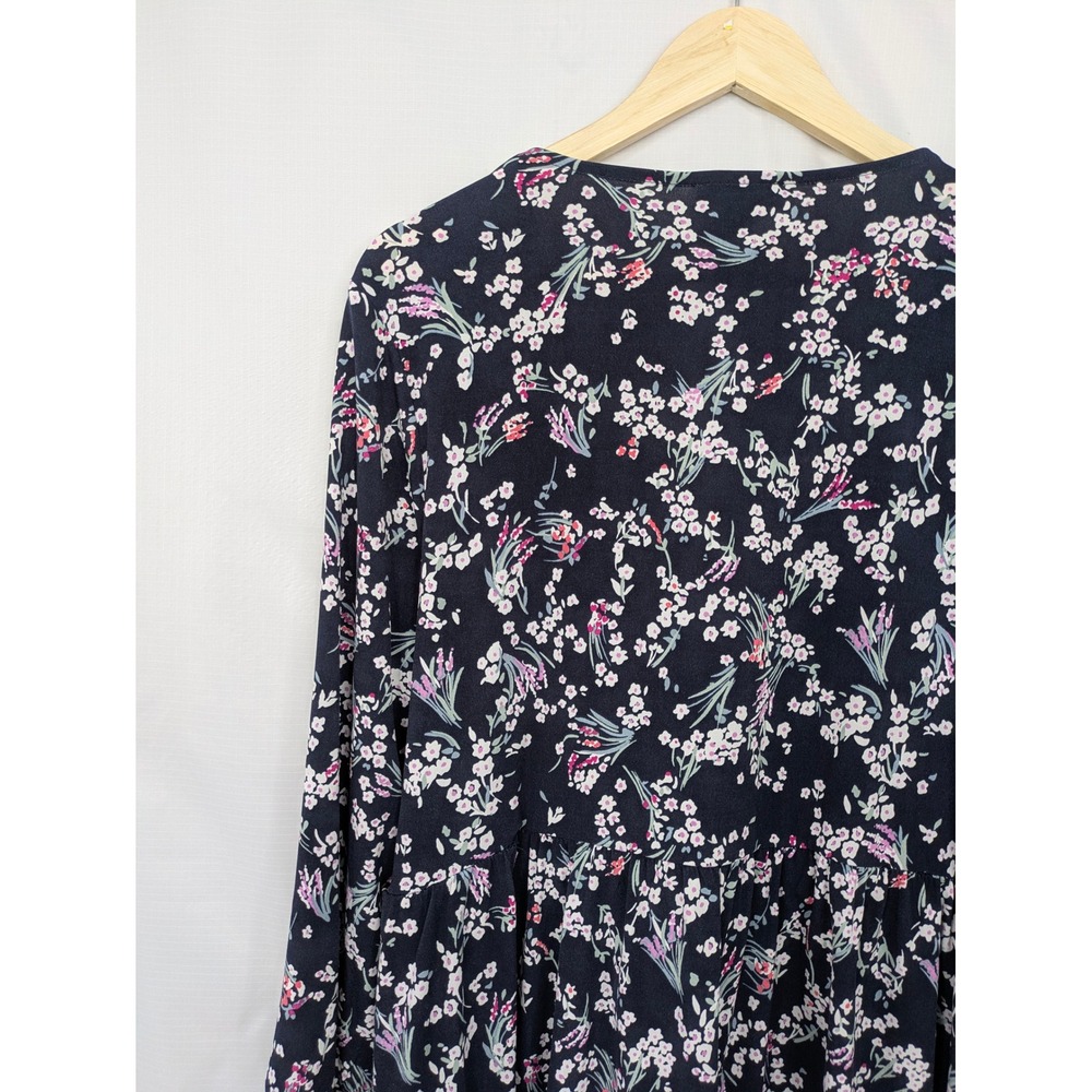 Lane Bryant Faux Wrap Floral Top Women 18/20 Navy Bishop Sleeve Stretch Blouse - Picture 7 of 14